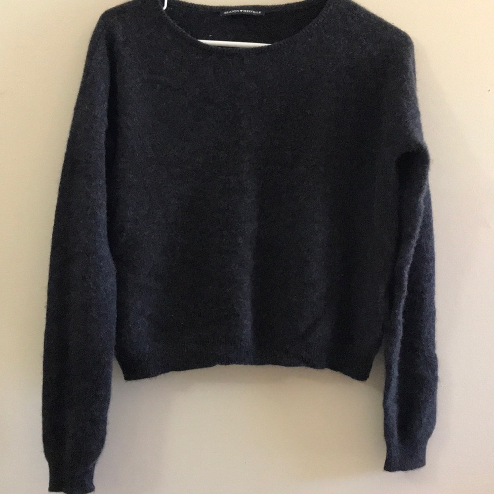 Brandy Melville sweater